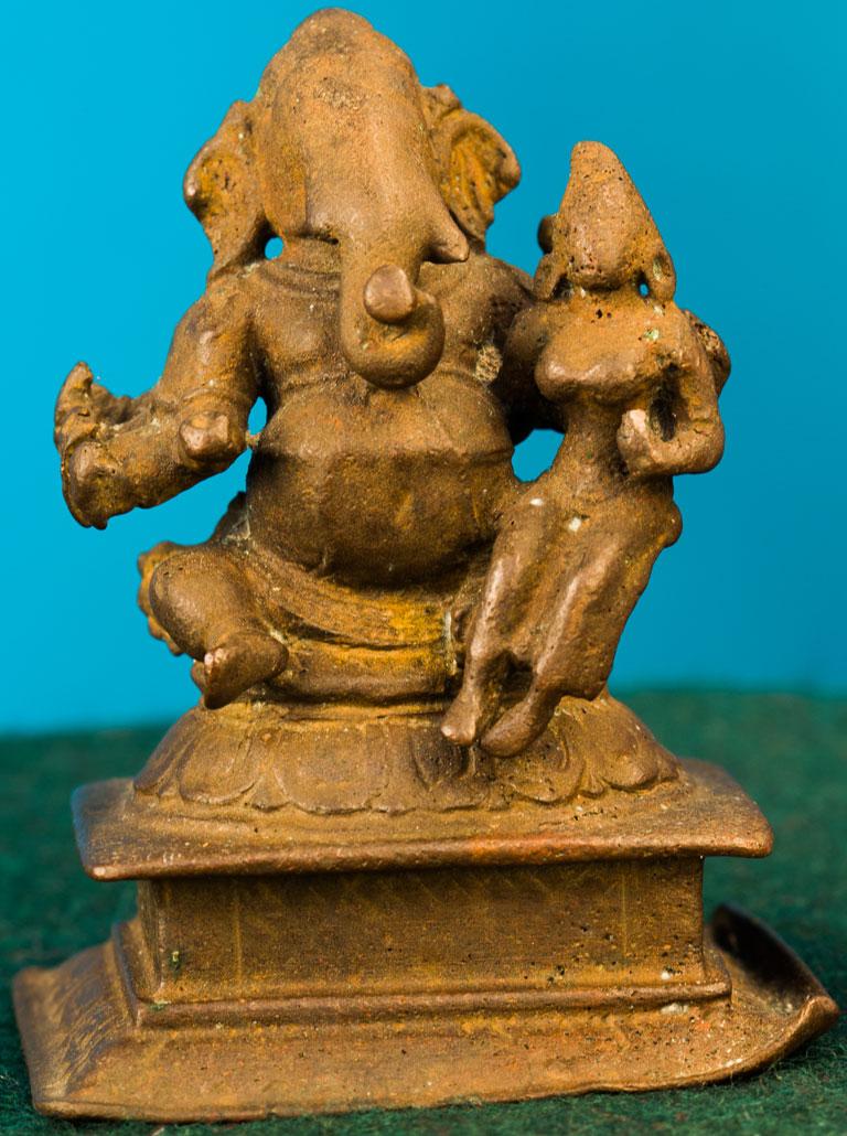 Bronze Image of Sakthi Ganapathi | Artifacts of Napier Museum ...